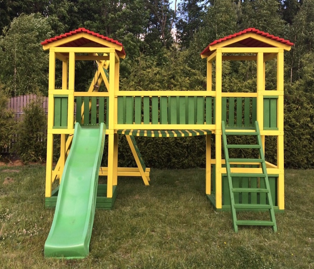 Children’s playground (colorful)