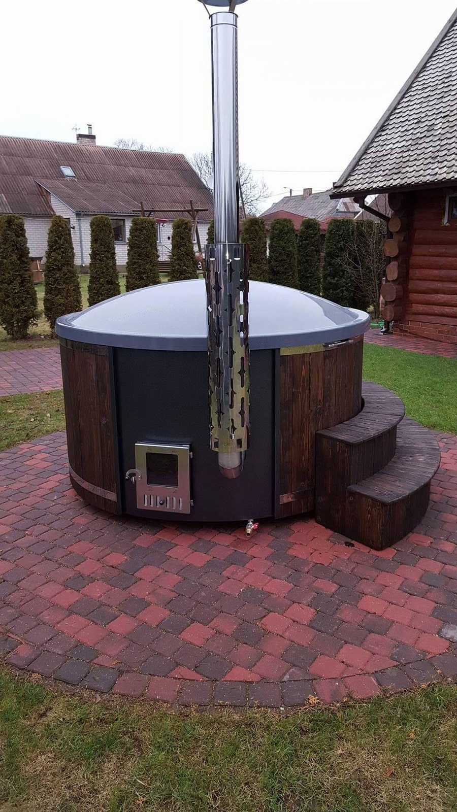 Stiklašķiedru kubls ar hidromasāžu